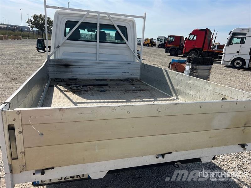 Mercedes-Benz Sprinter 211 Cdi Flatbed Truck (Inoperable) Tovornjaki s kesonom/platojem