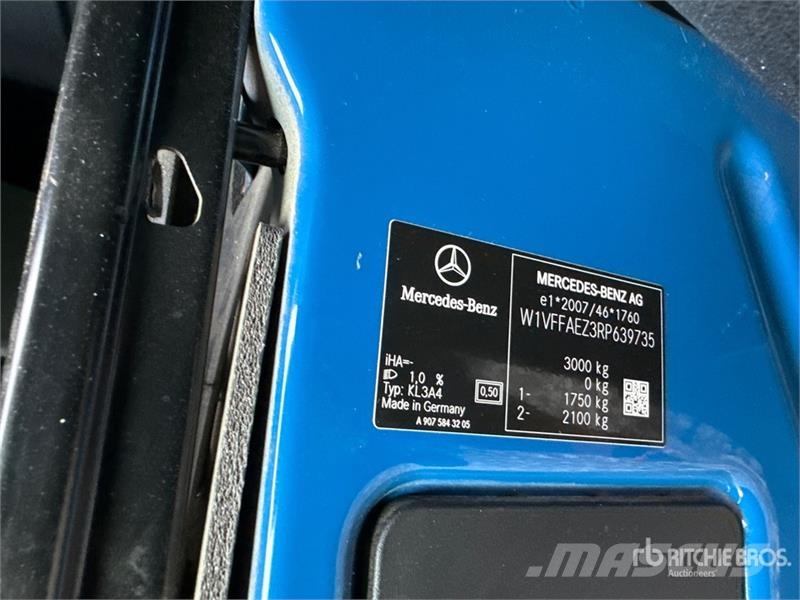 Mercedes-Benz Sprinter 211 CDi Cargo Van Utilitaire