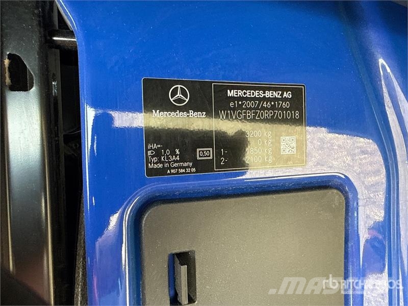 Mercedes-Benz Sprinter 311CDI Cargo Van Utilitaire