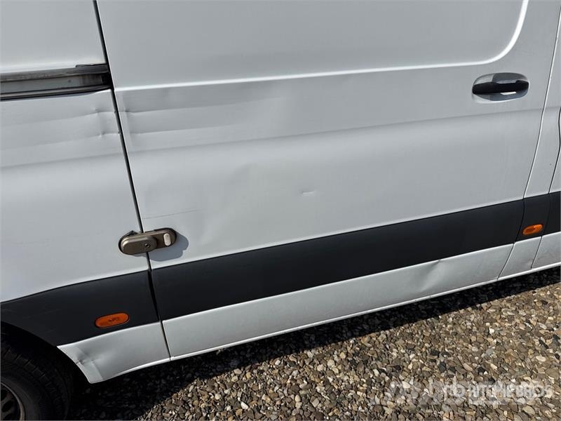 Mercedes-Benz Sprinter 314CDI Cargo Van Pakettiautot