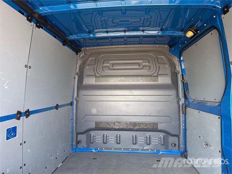 Mercedes-Benz Sprinter 211 CDi Cargo Van Utilitaire