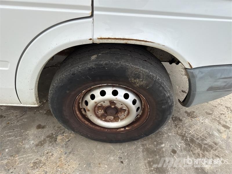 Mercedes-Benz Sprinter Vehicule Utilitaire Cargo Van Dostavna vozila / kombiji