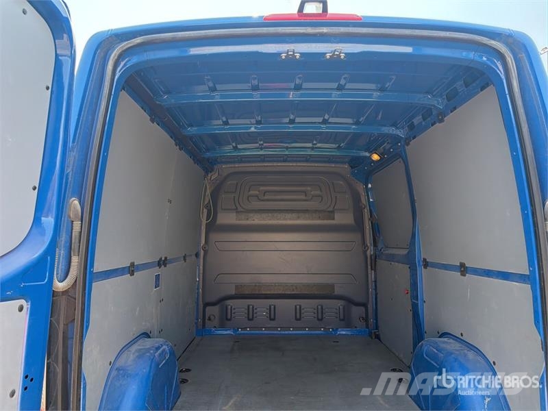 Mercedes-Benz Sprinter 211 CDi Cargo Van Lieferwagen