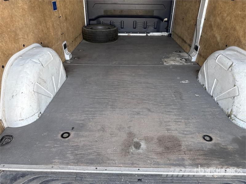 Mercedes-Benz Sprinter 311CDI Cargo Van Utilitaire