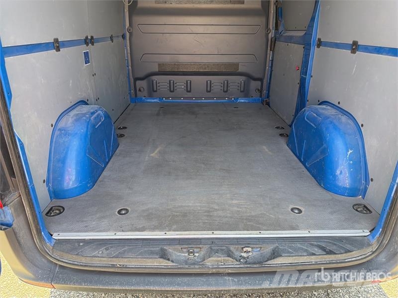 Mercedes-Benz Sprinter 211 CDi Cargo Van Lieferwagen