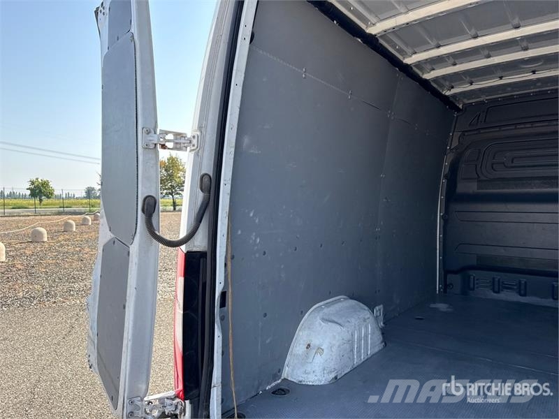 Mercedes-Benz Sprinter 314CDI Cargo Van Pakettiautot
