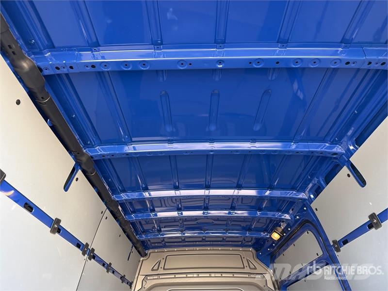Mercedes-Benz Sprinter 311CDI Cargo Van Utilitaire