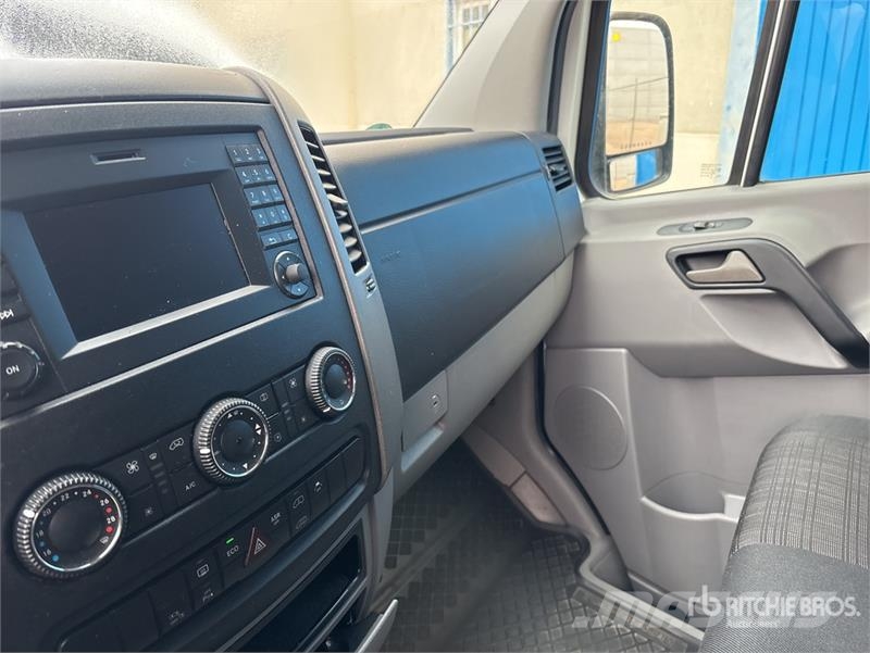Mercedes-Benz Sprinter Panel vans