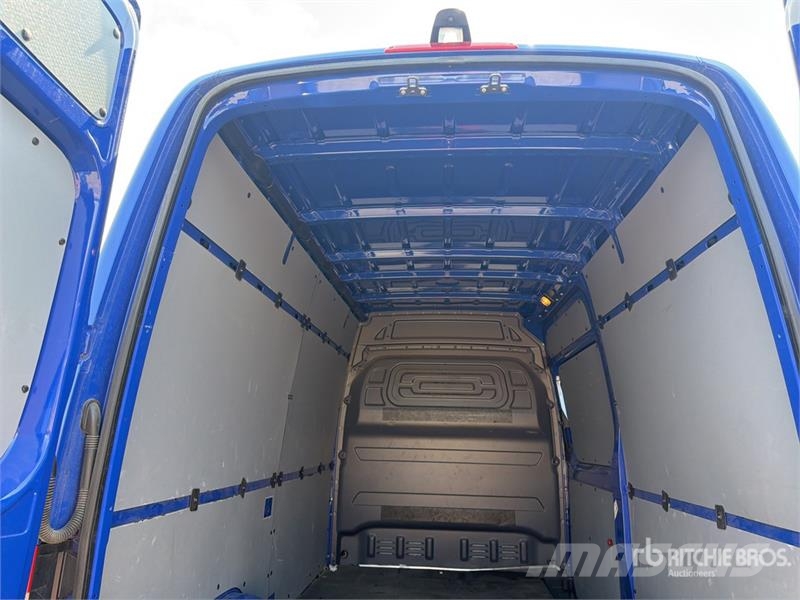 Mercedes-Benz Sprinter 311CDI Cargo Van Utilitaire