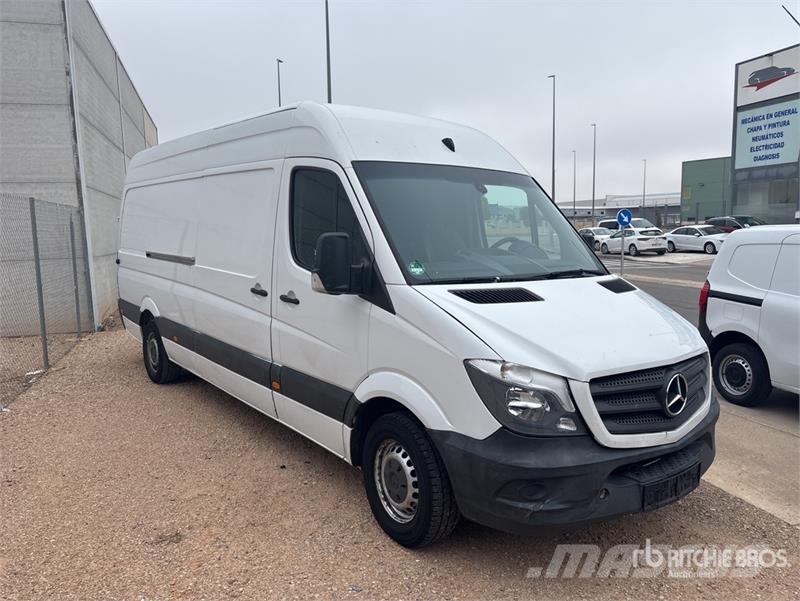 Mercedes-Benz Sprinter Furgões