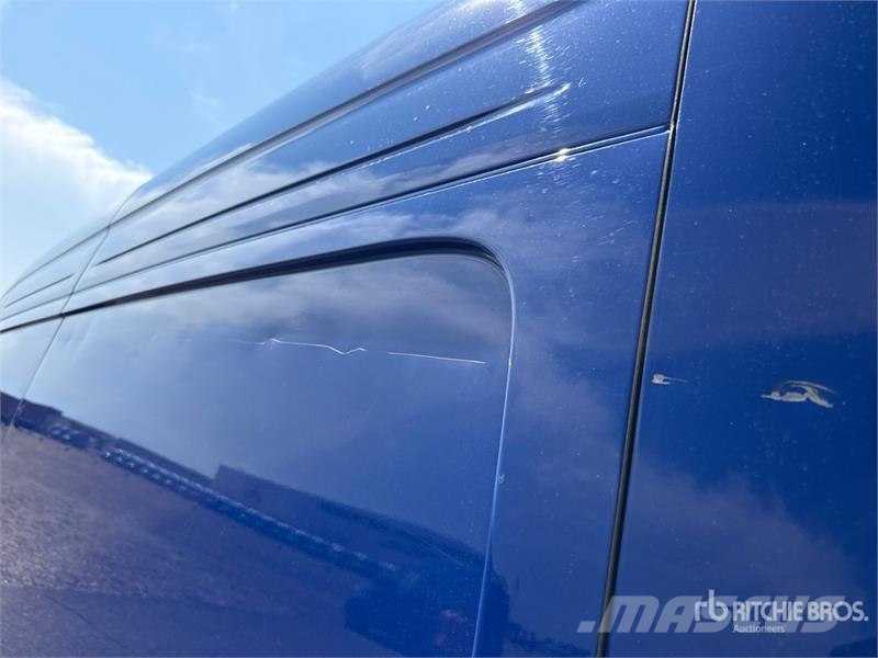 Mercedes-Benz Sprinter 311CDI Cargo Van Utilitaire