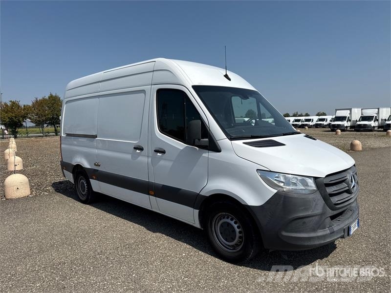 Mercedes-Benz Sprinter 314CDI Cargo Van Pakettiautot