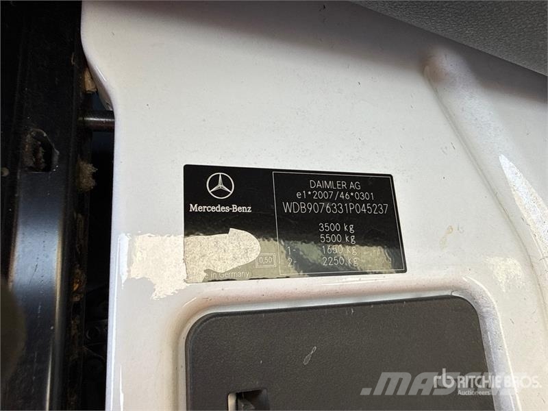 Mercedes-Benz Sprinter 314CDI Cargo Van Pakettiautot