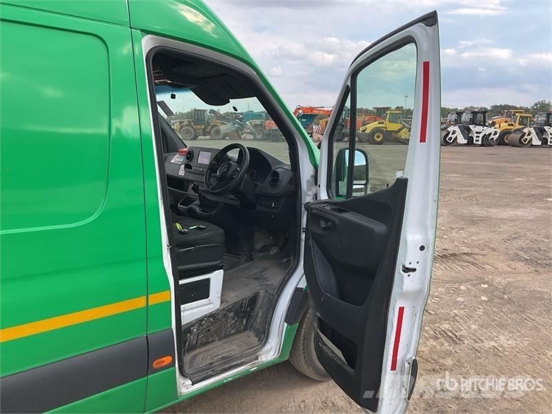 Mercedes-Benz Sprinter Varevogne