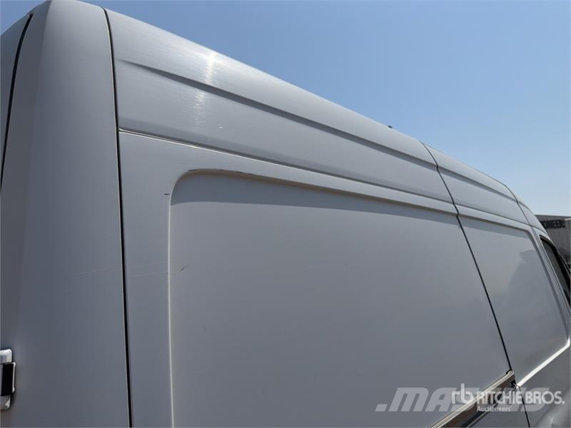 Mercedes-Benz Sprinter 314CDI Cargo Van Pakettiautot
