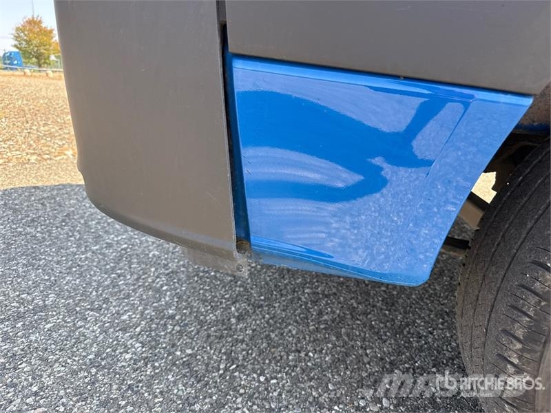 Mercedes-Benz Sprinter 211 CDi Cargo Van Lieferwagen