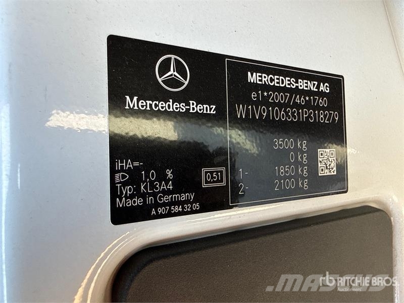 Mercedes-Benz Sprinter 311CDI Cargo Van Gesloten bedrijfswagens