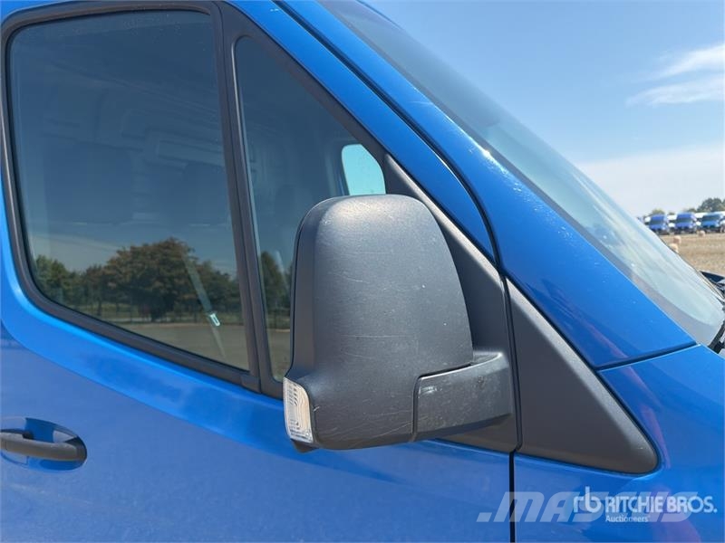 Mercedes-Benz Sprinter 211 CDi Cargo Van Utilitaire