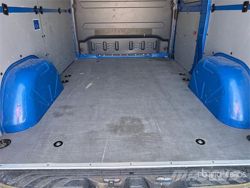 Mercedes-Benz Sprinter 211 CDi Cargo Van Utilitaire
