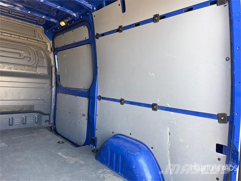 Mercedes-Benz Sprinter 311CDI Cargo Van Utilitaire