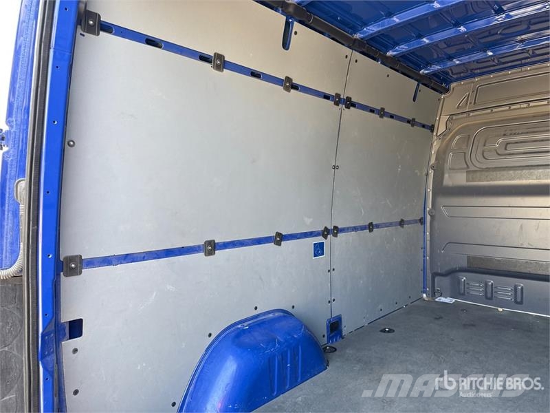 Mercedes-Benz Sprinter 311CDI Cargo Van Utilitaire