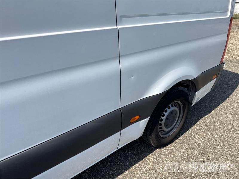 Mercedes-Benz Sprinter 314CDI Cargo Van Pakettiautot