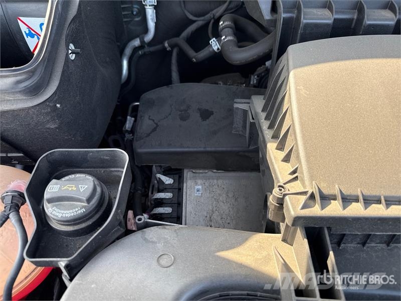 Mercedes-Benz Sprinter 211 CDi Cargo Van Lieferwagen