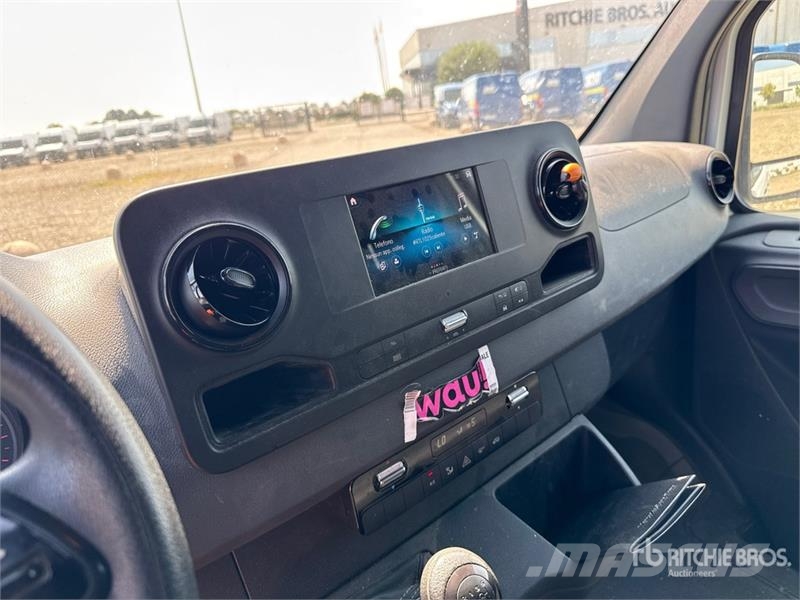 Mercedes-Benz Sprinter 311CDI Cargo Van Gesloten bedrijfswagens