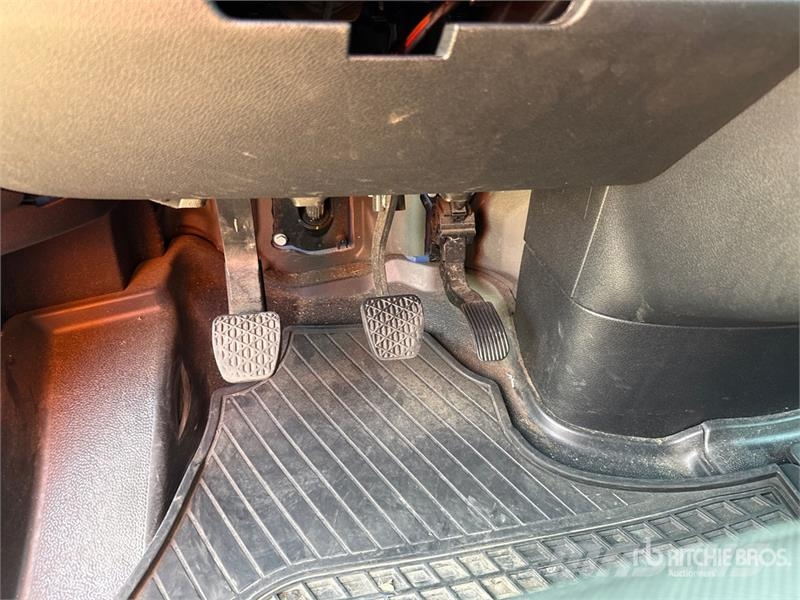 Mercedes-Benz Sprinter 311CDI Cargo Van Utilitaire