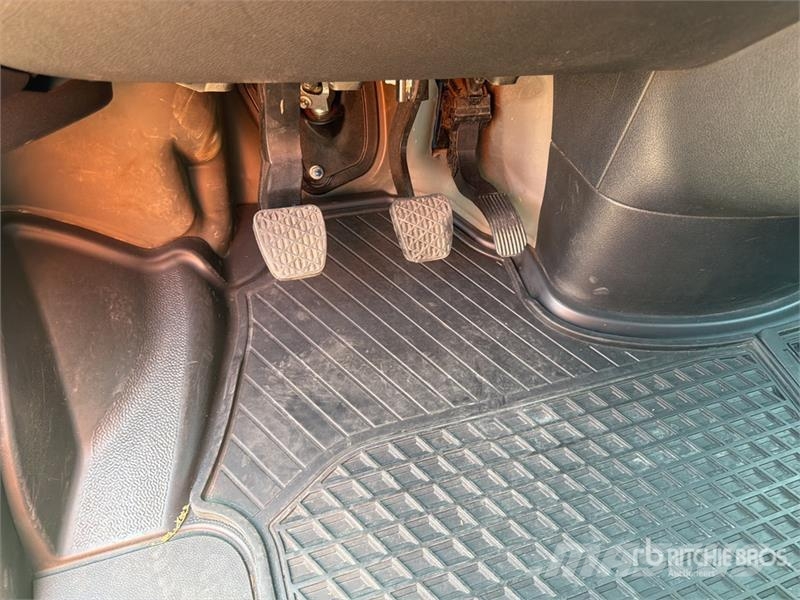 Mercedes-Benz Sprinter 211 CDi Cargo Van Utilitaire