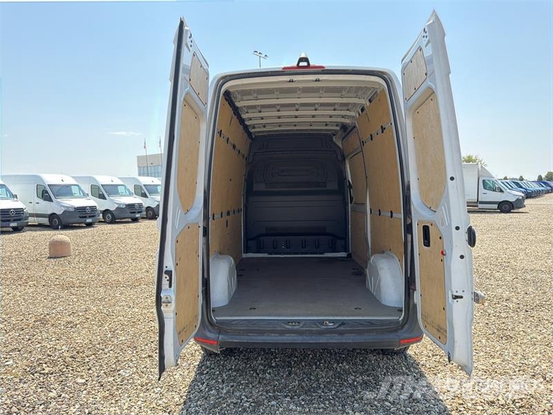 Mercedes-Benz Sprinter 311CDI Cargo Van Furgonetas cerradas