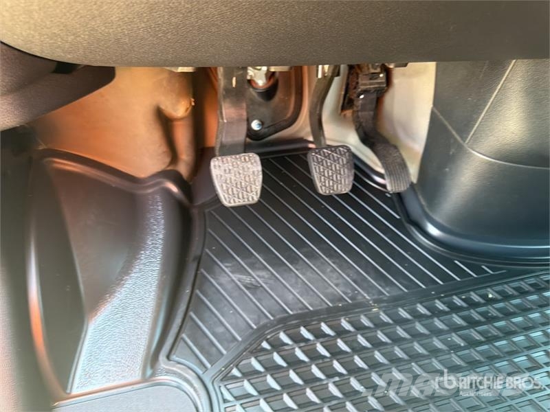 Mercedes-Benz Sprinter 211 CDi Cargo Van Utilitaire