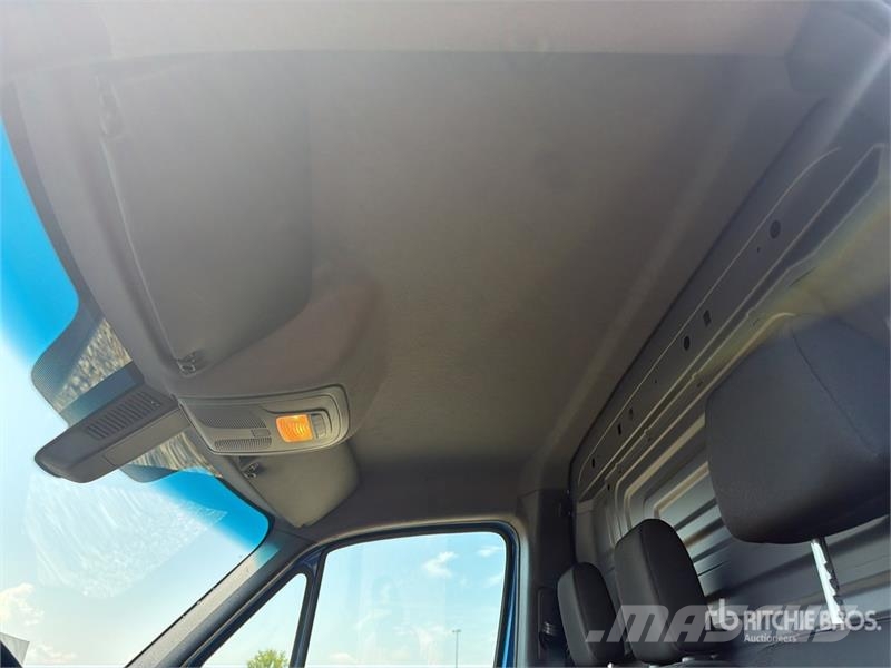 Mercedes-Benz Sprinter 211 CDi Cargo Van Utilitaire