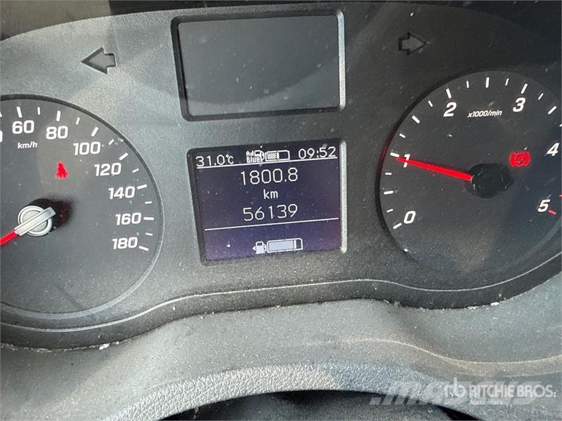 Mercedes-Benz Sprinter 211 CDi Cargo Van Utilitaire
