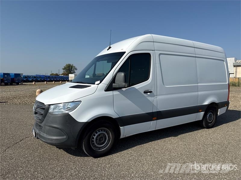 Mercedes-Benz Sprinter 314CDI Cargo Van Pakettiautot