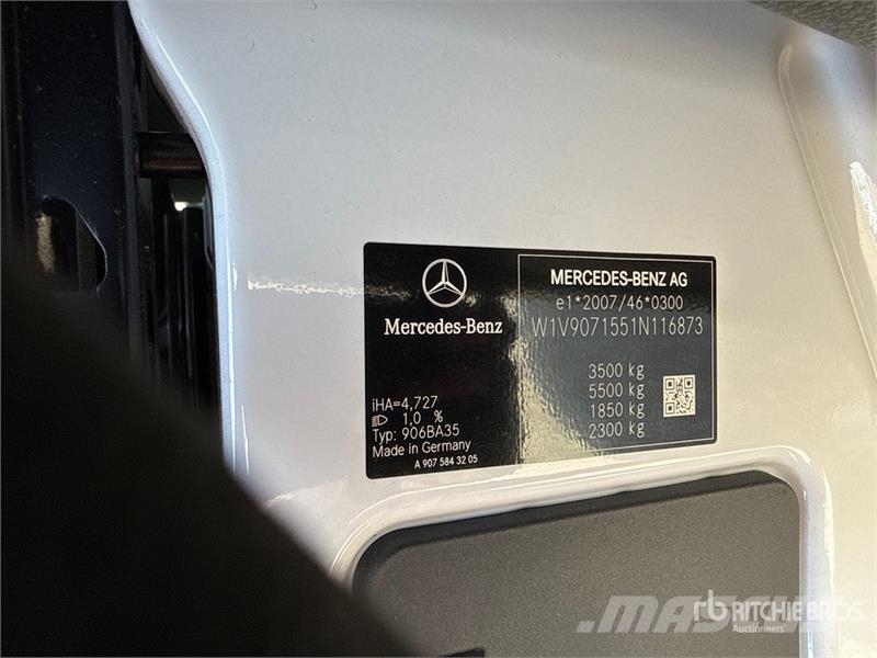 Mercedes-Benz Sprinter 311CDI Van Truck Kastenaufbau