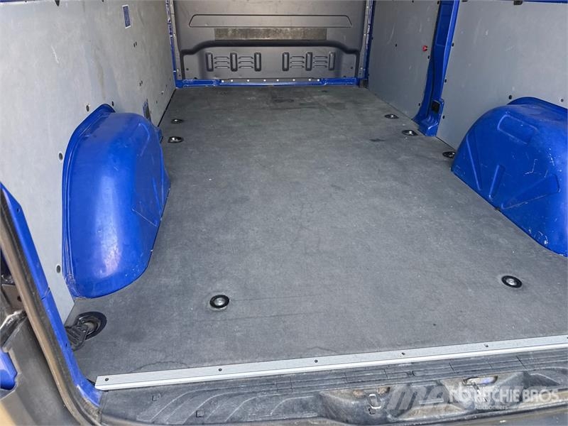 Mercedes-Benz Sprinter 311CDI Cargo Van Utilitaire