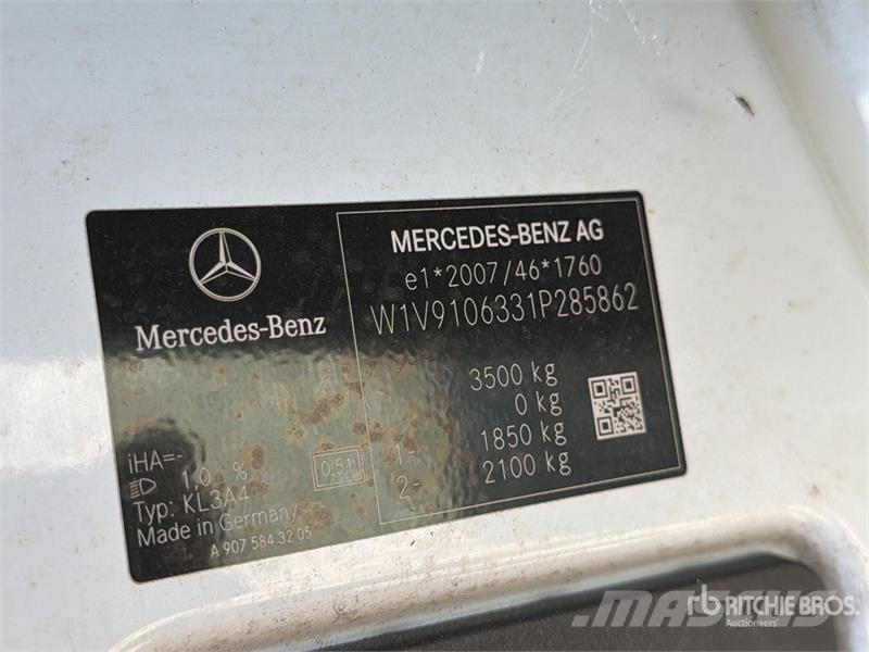 Mercedes-Benz Sprinter 311CDI Cargo Van Gesloten bedrijfswagens
