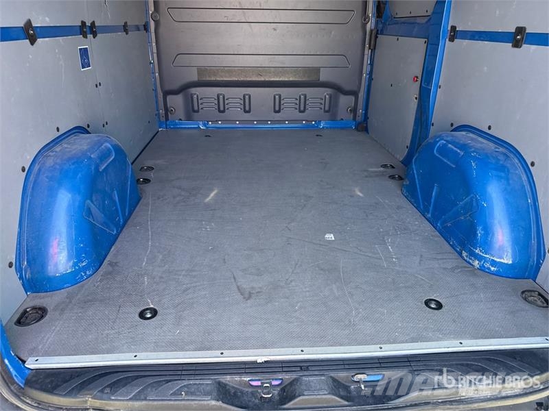 Mercedes-Benz Sprinter 211 CDi Cargo Van Utilitaire