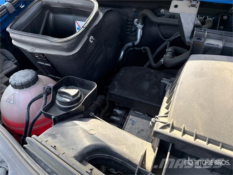 Mercedes-Benz Sprinter 211 CDi Cargo Van Utilitaire
