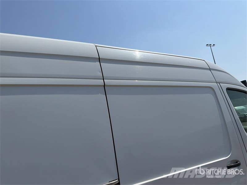 Mercedes-Benz Sprinter 314CDI Cargo Van Pakettiautot