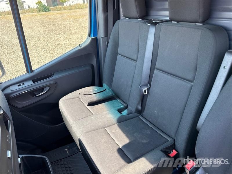 Mercedes-Benz Sprinter 211 CDi Cargo Van Lieferwagen