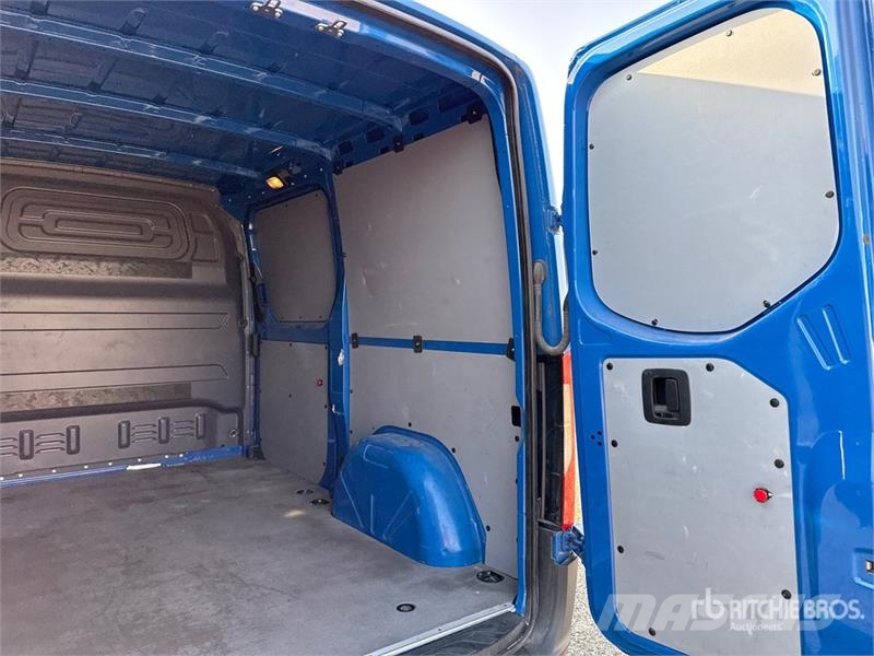 Mercedes-Benz Sprinter 211 CDi Cargo Van Utilitaire