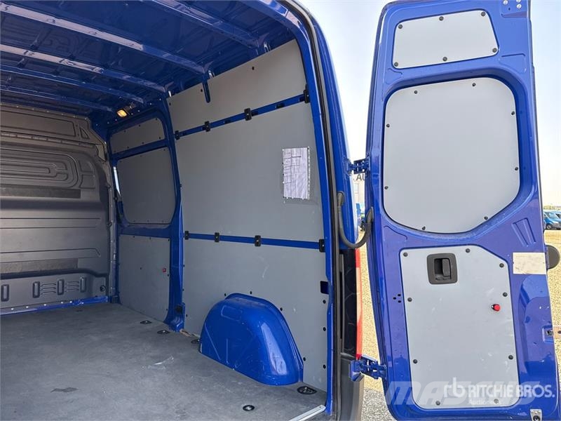 Mercedes-Benz Sprinter 311CDI Cargo Van Utilitaire