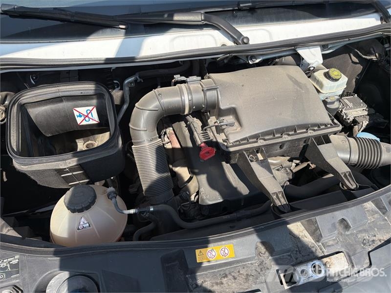 Mercedes-Benz Sprinter 314CDI Cargo Van Pakettiautot