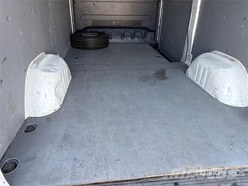 Mercedes-Benz Sprinter 314CDI Cargo Van Pakettiautot