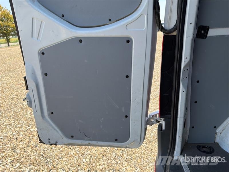 Mercedes-Benz Sprinter 311CDI Cargo Van Gesloten bedrijfswagens
