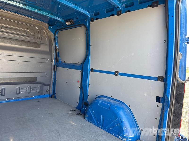 Mercedes-Benz Sprinter 211 CDi Cargo Van Utilitaire