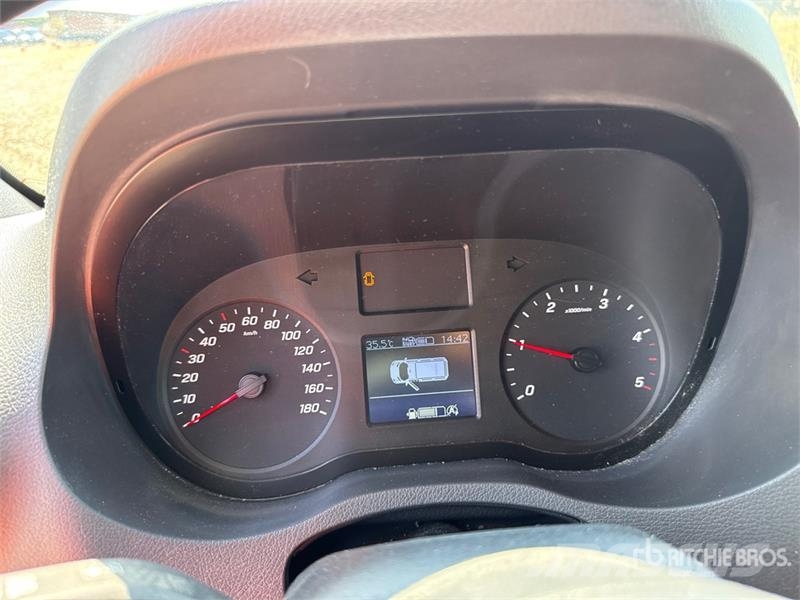 Mercedes-Benz Sprinter 311CDI Cargo Van Utilitaire
