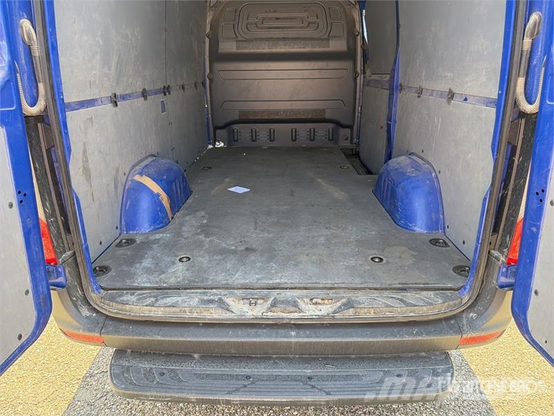 Mercedes-Benz Sprinter 311CDI Cargo Van Utilitaire